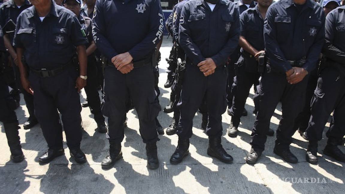 Aspirantes a cadetes de policía a exámenes de control y confianza en Piedras Negras