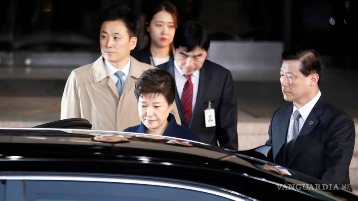 Piden emitir orden de arresto contra ex presidenta surcoreana