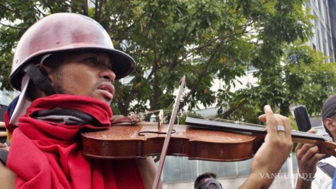 Protestas en Venezuela dejan un muerto más, ya van 49
