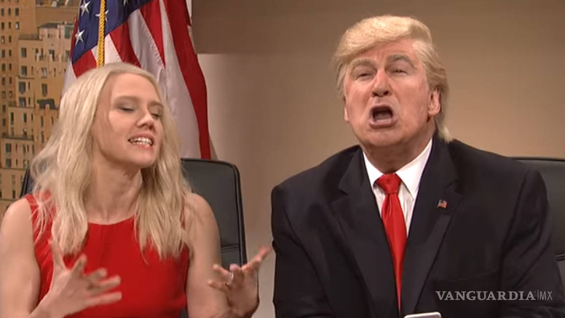 Saturday Night Live se burla de los tuits de Trump; les responde en Twitter