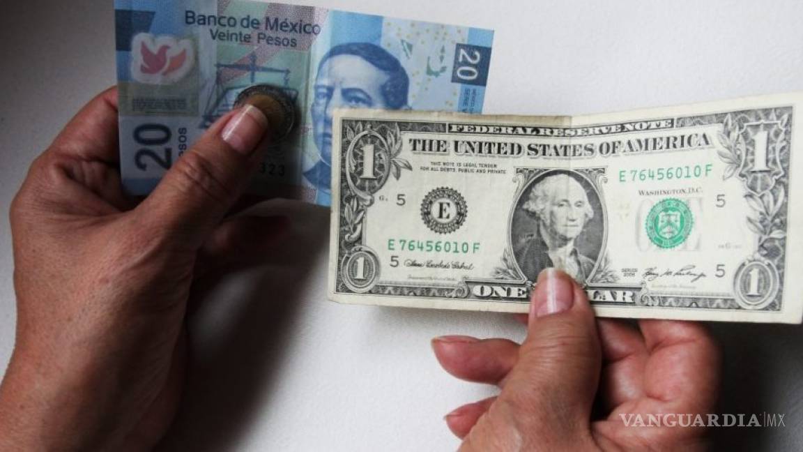 Dólar llega a 22.50 pesos en bancos a dos días de que Trump sea presidente