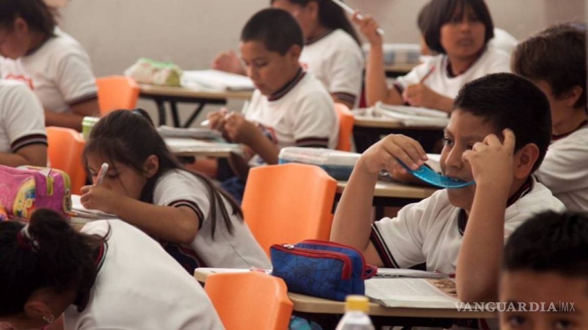 Mexicanos apoyan el nuevo modelo educativo; 6 de cada 10 lo aprueban