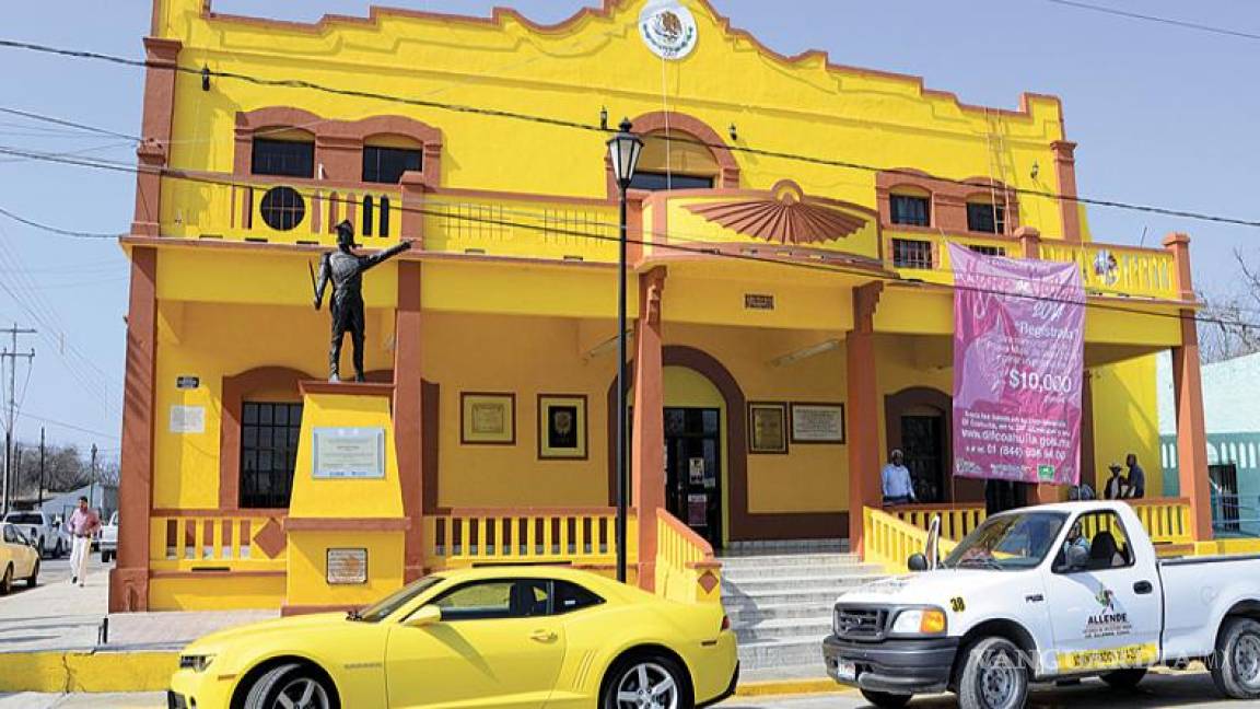 Acusan a Alcalde de Allende, Coahuila, del desvío de 500 mil pesos