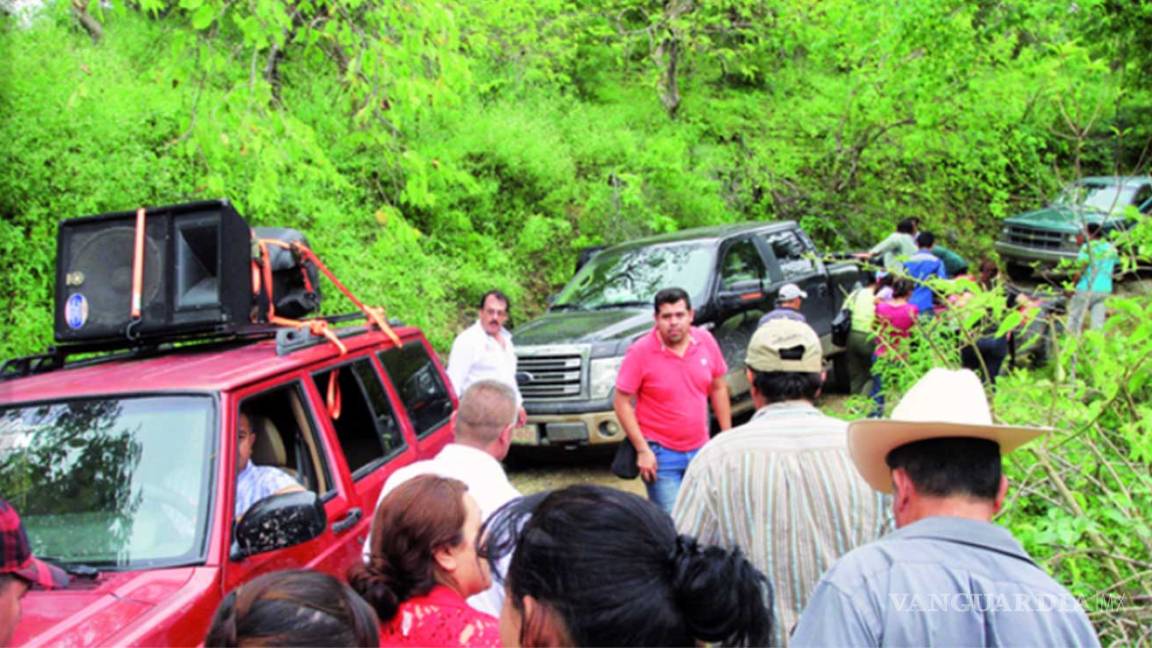 Éxodo de pobladores en Guerrero por acoso del ‘narco’