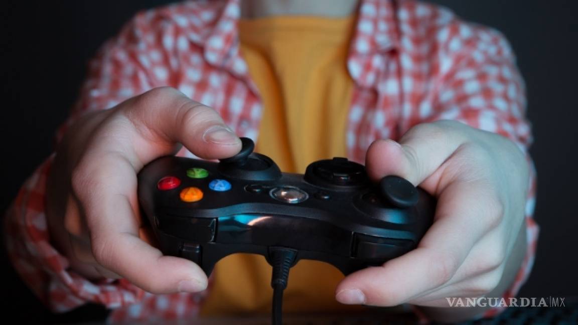 Videojuegos hacen menos productivos a los jóvenes, afirma estudio