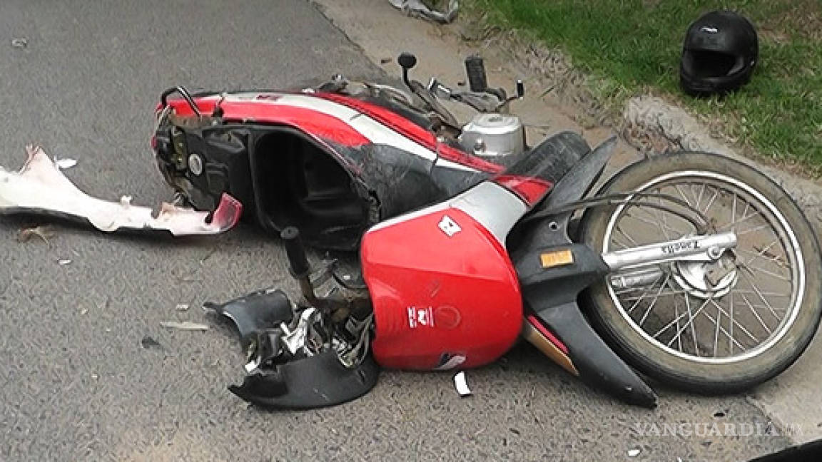 Motociclista muere en choque múltiple