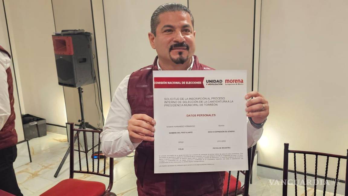 Shamir Fernández se registra como candidato de Morena para buscar la alcaldía de Torreón