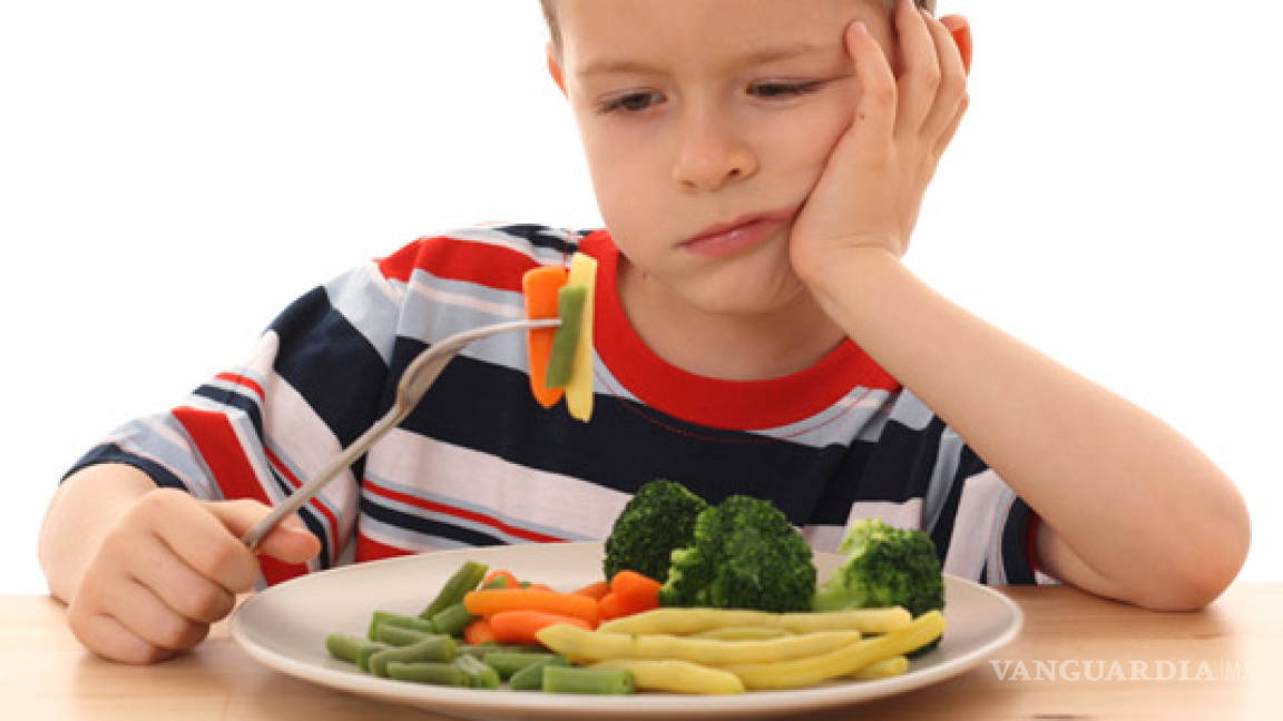 7 razones por las que tu hijo está comiendo mal