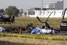 Fotografía donde muestra los restos del accidente del helicóptero de la Secretaría de Seguridad Publica de Aguascalientes.