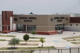 Enfermo. El Hospital General de Saltillo atraviesa por severa crisis; el cuadro básico de medicamentos es de apenas el 65 por ciento.