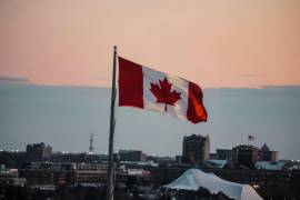 La norma se produce tras meses de discusiones entre los dos países sobre el aumento del número de mexicanos que ingresan a Canadá.