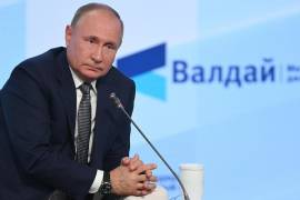 El canal Rossía-1 destacó que Putin y el presidente de EEUU, Joe Biden, podrán verse de nuevo las caras, al menos telemáticamente, después de la cumbre ruso-estadounidense de junio en Ginebra.
