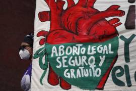 Permitir el aborto en México ha sido una larga hazaña, liderada por diversos grupos feministas del país.