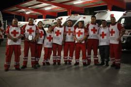Pasión por ayudar: con vocación de servicio, paramédicos de Cruz Roja salvan la vida de saltillenses