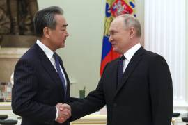 Wang Yi, el máximo diplomático de China, fue recibido en Moscú por el presidente Vladimir Putin.