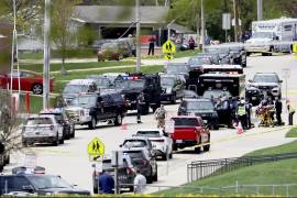 Autoridades de Mount Horeb, Wisconsin, desplegaron un gran operativo para atender al llamado de ayuda por el tiroteo.