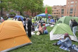 Decenas de campamentos están instalados en universidades de Estados Unidos | Foto: EFE