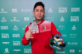 El nacido en Felipe Carrillo Puerto se alzó con la medalla de plata en Santiago 2023.
