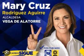 Mary Cruz fue candidata de la alianza por parte del Partido de la Revolución Democrática (PRD) y el Partido Acción Nacional (PAN)