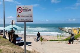 En auge turístico durante Semana Santa, Cofepris detectó contaminantes en ocho playas de Semana Santa.