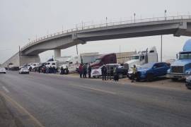 Al menos 133 transportistas de Coahuila y Durango afiliados a la AMOTEC sí se unieron a la protesta nacional de este jueves.