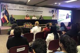 El Primer Congreso Internacional Epicentro Empresarial fue organizado por la AMMJE y la UAdeC.