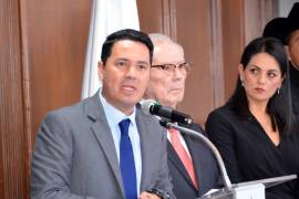 Gerardo Aguado Gómez, secretario general del PAN en Coahuila, destacó la comunicación franca entre PAN, PRI y PRD para construir un proyecto conjunto y renovar las alcaldías en el estado.