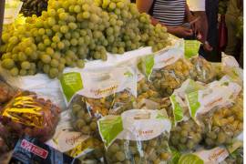 A poco menos de una semana de la celebración por el Año Nuevo, el kilo de ese fruto se comercializa entre 69 y 89 pesos por kilo en los supermercados.