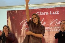 Clara Luz Flores Carrales aparece en la lista de aspirantes a una diputación federal por la coalición Sigamos Haciendo Historia.