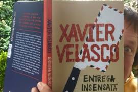 Xavier Velasco desnuda su alma en &quot;Entrega insensata. Cartas a la deriva&quot;