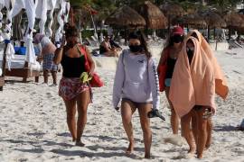Habría tercera ola de COVID-19 en México por vacaciones de Semana Santa, advierten