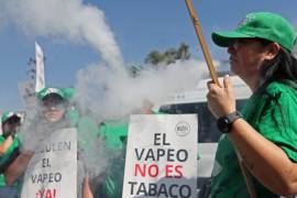 Los manifestantes piden que los cigarrillos electrónicos sean regulados para prohibir la venta a menores y que cuenten con control de calidad de Cofepris