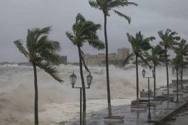 El Servicio Meteorológico Nacional (SMN) ‘Adrián’ puede evolucionar a huracán categoría 1, en la escala Saffir-Simpson.