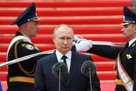 El presidente de Rusia, Vladímir Putin, se dirige a miembros del Ministerio de Defensa, la Guardia Nacional, el Ministerio del Interior, el Servicio Federal de Seguridad y el Servicio Federal de Guardia en el Kremlin.