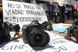 Autoridades y familiares reportaron este jueves la desaparición de tres periodistas de Taxco de Alarcón, Guerrero.