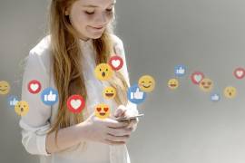 Según Swiftkey un 4.6% de los mensajes que se envían a través de internet contienen emojis mientras Facebook y Messenger revelan que sus usuarios envían alrededor de 5,000 diarios.