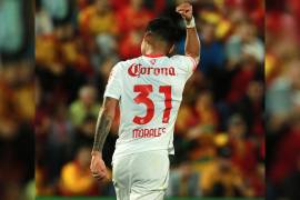 el paraguayo Robert Morales puso el segundo gol para Toluca con un contundente cabezazo.