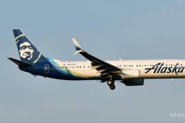 Las autoridades estadounidenses ordenaron la inmovilización de todos los aparatos Boeing 737 Max 9 “hasta que sean seguros”.