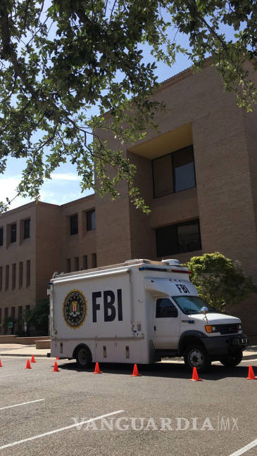 $!FBI realiza cateo en el Ayuntamiento de Laredo; investigan actos de corrupción