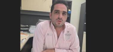 Con la nueva plataforma, los ciudadanos podrán consultar el estatus de sus propiedades y realizar gestiones en línea sin acudir a oficinas, informó Arturo Novelo . Con la nueva plataforma, los ciudadanos podrán consultar el estatus de sus propiedades y realizar gestiones en línea sin acudir a oficinas, informó Arturo Novelo .