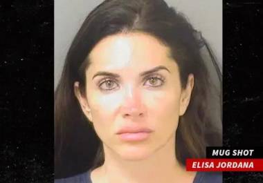 La joven influencer estadounidense, Elisa Jordana, fue detenida luego de agredir físicamente a su pareja durante una transmisión en vivo por su canal de YouTube