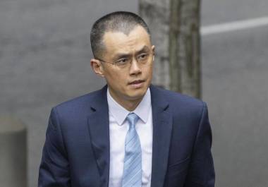 Changpeng Zhao fue la primera persona en ser sentenciada a prisión por violar la ley que obliga a las instituciones financieras saber quiénes son sus clientes, monitorear las transacciones y presentar informes de actividad sospechosa. FOTO: Changpeng Zhao fue la primera persona en ser sentenciada a prisión por violar la ley que obliga a las instituciones financieras saber quiénes son sus clientes, monitorear las transacciones y presentar informes de actividad sospechosa. FOTO: