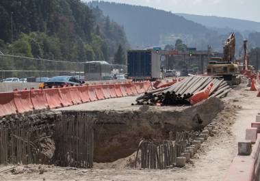 La Sedatu dio a conocer que hasta la fecha se han liberado mil 607 predios para los proyectos de trenes. La Sedatu dio a conocer que hasta la fecha se han liberado mil 607 predios para los proyectos de trenes.