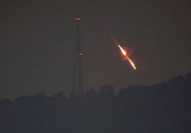 Han reportado explosiones en la zona de Irán, Siria e Irak; así como que misiles israelíes alcanzaron un sitio iraní.