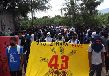 Tenía orden de aprehensión por delito de delincuencia organizada y fue internado en el Penal del Altiplano. Tenía orden de aprehensión por delito de delincuencia organizada y fue internado en el Penal del Altiplano.