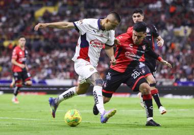 En el enfrentamiento previo, Atlas y Chivas firmaron un empate 1-1 en el Clásico Tapatío del Clausura 2025, celebrado el 19 de abril en el Estadio Jalisco. En el enfrentamiento previo, Atlas y Chivas firmaron un empate 1-1 en el Clásico Tapatío del Clausura 2025, celebrado el 19 de abril en el Estadio Jalisco.