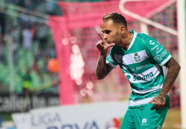Fran Villalba sentenció desde el punto penal el 3-1 definitivo para Santos Laguna. Fran Villalba sentenció desde el punto penal el 3-1 definitivo para Santos Laguna.