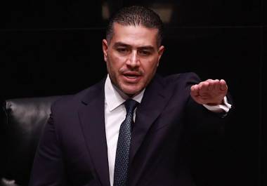 El Secretario de Seguridad Federal, Omar García Harfuch, informó de una segunda detención ligada con el asesinato del líder de limoneros, Bernardo Bravo. El Secretario de Seguridad Federal, Omar García Harfuch, informó de una segunda detención ligada con el asesinato del líder de limoneros, Bernardo Bravo.