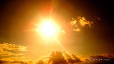 La radiación solar extrema se refiere a la cantidad intensa de radiación solar que alcanza la Tierra en ciertas condiciones.