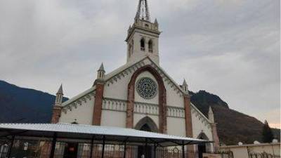 La arquidiócesis en Veracruz ha reclamado que la GN irrumpió en una iglesia para sacar a un joven migrante que buscó refugio ahí